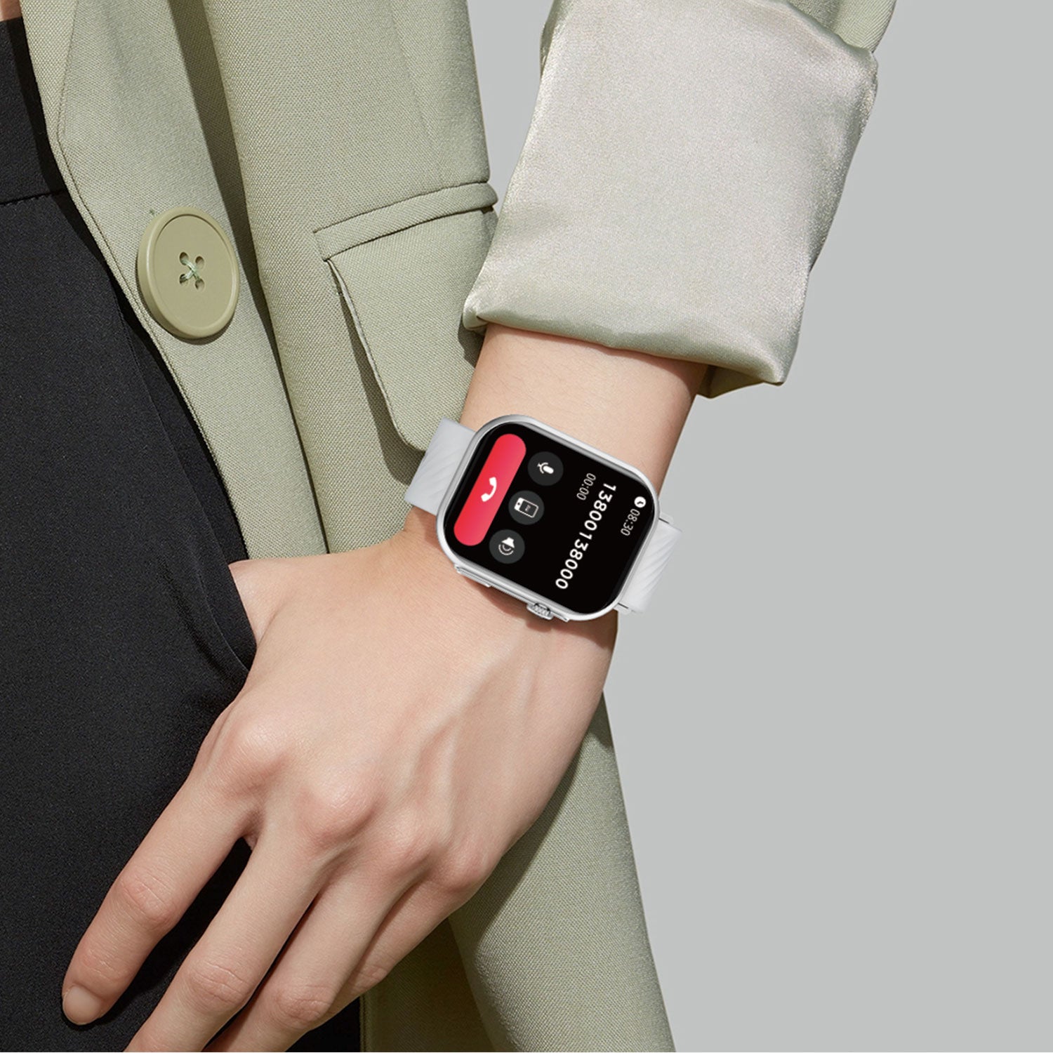 High-Res Large Screen IP67 Waterproof Smart Watch for Women